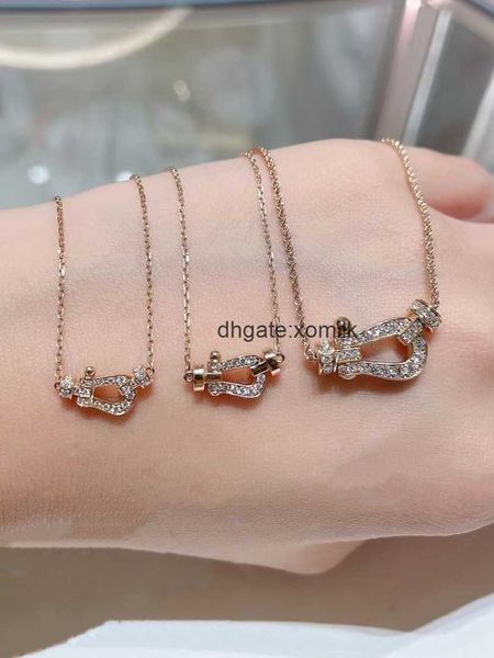 designer bracelet luxury freds force mini18k rose gold diamond horseshoe buckle fitton full diamond collar ornament, Silver
designer bracelet luxury freds force mini18k rose gold diamond horseshoe buckle fitton full diamond collar ornament, Silver