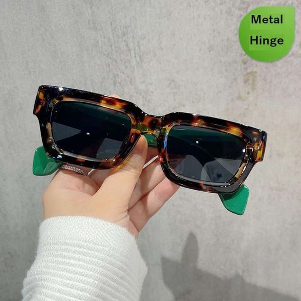 small frame concave wide legged sunglasses retro marble patterned korean glasses temperament light luxury, White;black
small frame concave wide legged sunglasses retro marble patterned korean glasses temperament light luxury, White;black