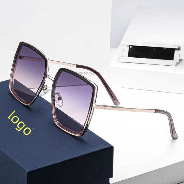classic design brand round sunglasses of women uv400 eyewear metal gold frame glasses men mirror glass lens sunglass with box, White;black
classic design brand round sunglasses of women uv400 eyewear metal gold frame glasses men mirror glass lens sunglass with box, White;black
