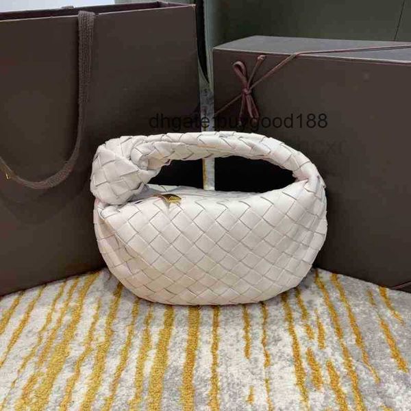 tote bags evening bags design large new b family ox horn bag mini jodie sheepskin woven women's trend versatile portable armpit quality
tote bags evening bags design large new b family ox horn bag mini jodie sheepskin woven women's trend versatile portable armpit quality