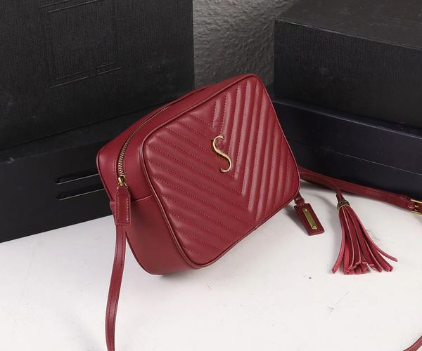 women luxurys designers bags leather woman purse key card wallet handbag messenger crossbody shoulder bag totes ship
women luxurys designers bags leather woman purse key card wallet handbag messenger crossbody shoulder bag totes ship