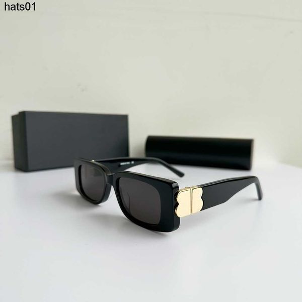 luxury rectangle sunglasses for women fashion brand deisnger full frame uv400 lens summer style balenciga small square sunglasses 0096 come, White;black
luxury rectangle sunglasses for women fashion brand deisnger full frame uv400 lens summer style balenciga small square sunglasses 0096 come, White;black