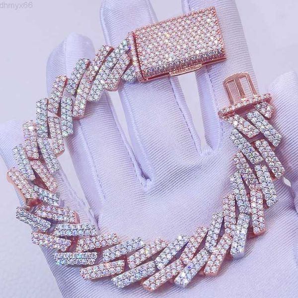 iced out sterling silver moissanite chain luxurious 16mm rose gold cuban link necklace for ultimate glamour
iced out sterling silver moissanite chain luxurious 16mm rose gold cuban link necklace for ultimate glamour