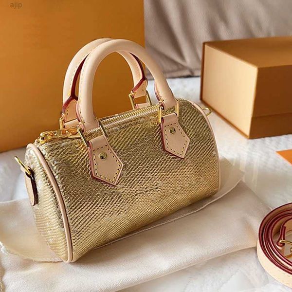 nano pillow bag golden mini women cross body hand print shoulder handbag lady old flower tote canvas oxidized leather hardware zipper remova
nano pillow bag golden mini women cross body hand print shoulder handbag lady old flower tote canvas oxidized leather hardware zipper remova