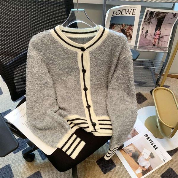 lazy style western sweater coat womens autumn clothing fashion contrast color loose cardigan small, White;black
lazy style western sweater coat womens autumn clothing fashion contrast color loose cardigan small, White;black