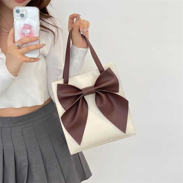 evening bags advanced bow knot bag for women popular new fashionable handheld underarm autumn winter shoulder 230828
evening bags advanced bow knot bag for women popular new fashionable handheld underarm autumn winter shoulder 230828