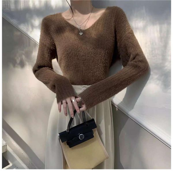 autumn and winter womens sweaters retract style imitation mink velvet loose casual v neck sweater this years, White;black
autumn and winter womens sweaters retract style imitation mink velvet loose casual v neck sweater this years, White;black