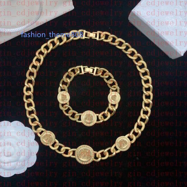 fashion designer necklaces v pendant banshee medusa head 18k gold plated bracelets earrings rings birthday festive engagement gifts v12, Silver
fashion designer necklaces v pendant banshee medusa head 18k gold plated bracelets earrings rings birthday festive engagement gifts v12, Silver