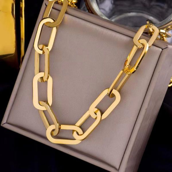 fashionable and personalized thick necklace, autumn and winter new titanium steel sweater chain, Silver
fashionable and personalized thick necklace, autumn and winter new titanium steel sweater chain, Silver