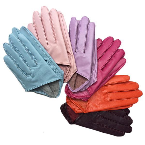 mittens 2023 genuine pure sheepskin leather woman gloves short style black elegance female s2885 230828, Blue;gray
mittens 2023 genuine pure sheepskin leather woman gloves short style black elegance female s2885 230828, Blue;gray
