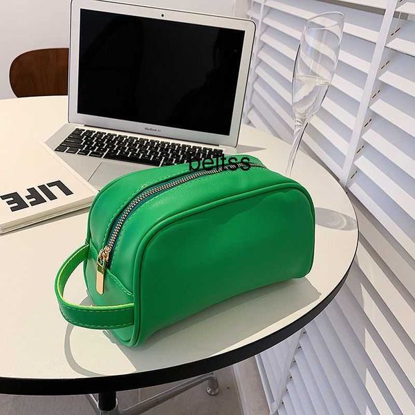 designer bag wash bag large capacity portability high appearance value and new trend in 2022
designer bag wash bag large capacity portability high appearance value and new trend in 2022