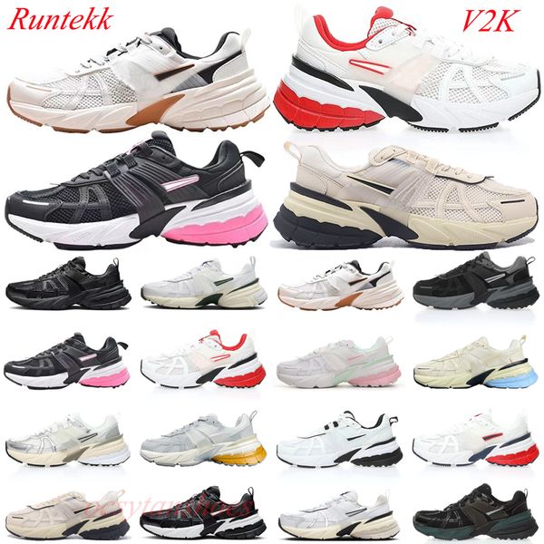 with box runtekk 3xl running shoes men women designer sneakers v2k run summit white metallic silve black graphite grey daddy shoes trainers
with box runtekk 3xl running shoes men women designer sneakers v2k run summit white metallic silve black graphite grey daddy shoes trainers
