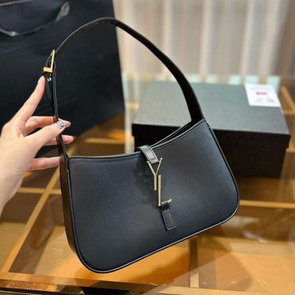 luxury cleo handbag bag underarm bag for women's men tote crossbody bag shoulder tote genuine leather hobo vagrant bag designer bag cro
luxury cleo handbag bag underarm bag for women's men tote crossbody bag shoulder tote genuine leather hobo vagrant bag designer bag cro