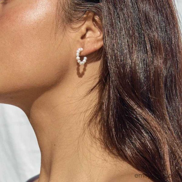 charm simple geometric round pearl earrings temperament 925 sterling silver earrings for women wild jewelry r230829, Golden
charm simple geometric round pearl earrings temperament 925 sterling silver earrings for women wild jewelry r230829, Golden