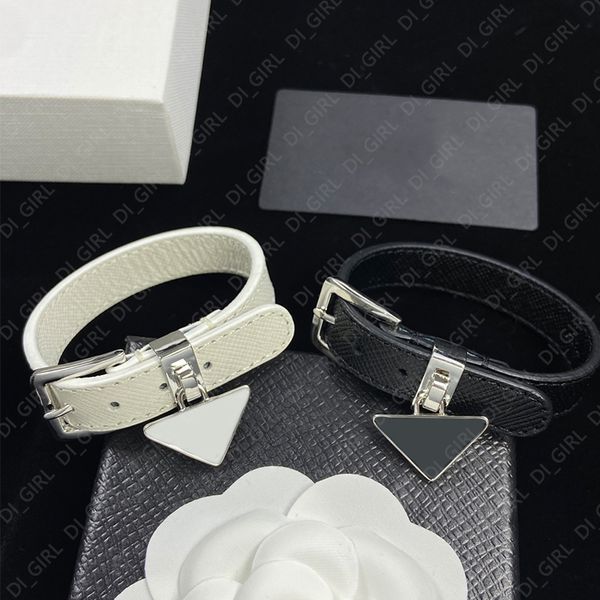 fashion hard body bracelet luxury bracelets designer for women men leather bangle jewelry valentine's day gift di_girl di_girl, Black
fashion hard body bracelet luxury bracelets designer for women men leather bangle jewelry valentine's day gift di_girl di_girl, Black