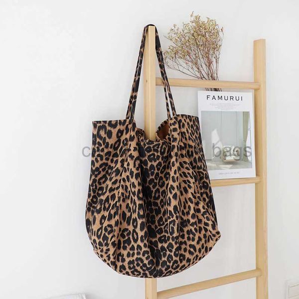 tote designer bag woman handbags leopard casual tote shopping bag vintage one shoulder bags women shopping fashion casual bag caitlin_fashio
tote designer bag woman handbags leopard casual tote shopping bag vintage one shoulder bags women shopping fashion casual bag caitlin_fashio