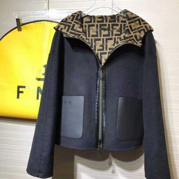 windproof jacket pocket stitching woolen coat f jacquard cardigan coats designer parka women hooded sweatshirt luxury brand jackets, Black;brown
windproof jacket pocket stitching woolen coat f jacquard cardigan coats designer parka women hooded sweatshirt luxury brand jackets, Black;brown