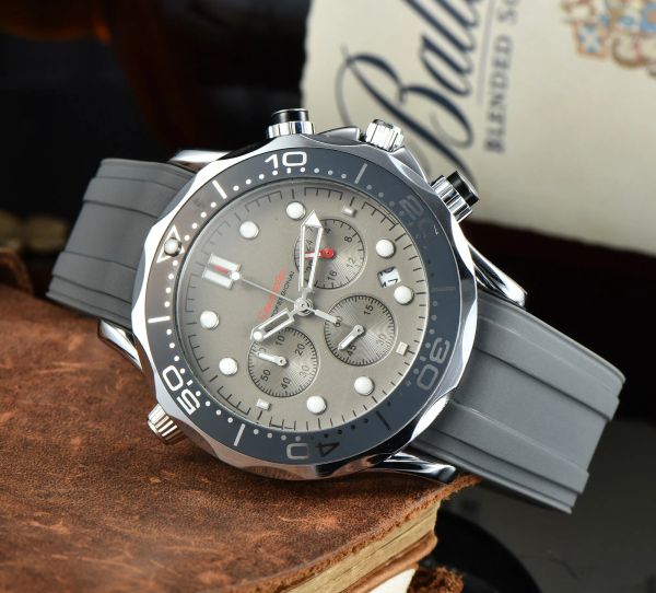 2023 men's six needle quartz full function luxury formal wear sapphire glass quartz watch, Slivery;brown
2023 men's six needle quartz full function luxury formal wear sapphire glass quartz watch, Slivery;brown