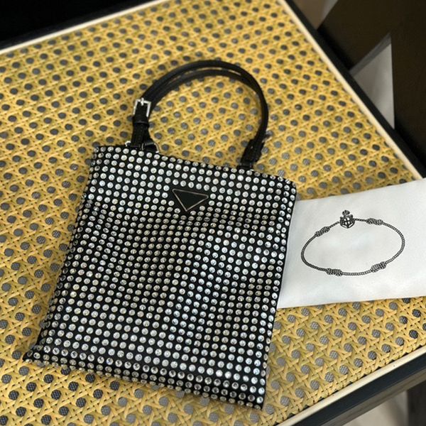 womens designer tote bags handbags crystal blingbling shopping bags new fashion ladies shoulder crossbody bags
womens designer tote bags handbags crystal blingbling shopping bags new fashion ladies shoulder crossbody bags