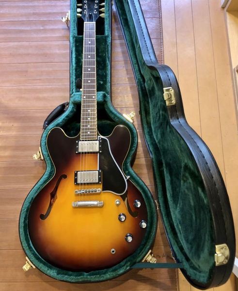 edw ards e-sa-125lts electric guitar as same of the pictures
edw ards e-sa-125lts electric guitar as same of the pictures