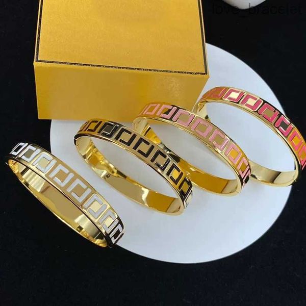 fashion designer bracelet for women gold bracelets men lock bangles luxury designers jewelry letterf cuff fashion accessories gift with box, Black
fashion designer bracelet for women gold bracelets men lock bangles luxury designers jewelry letterf cuff fashion accessories gift with box, Black