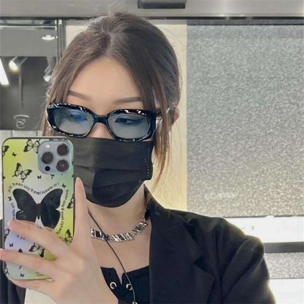 fashion sunshade sunglasses for women high class girls glasses retract style resort trendy men, White;black
fashion sunshade sunglasses for women high class girls glasses retract style resort trendy men, White;black