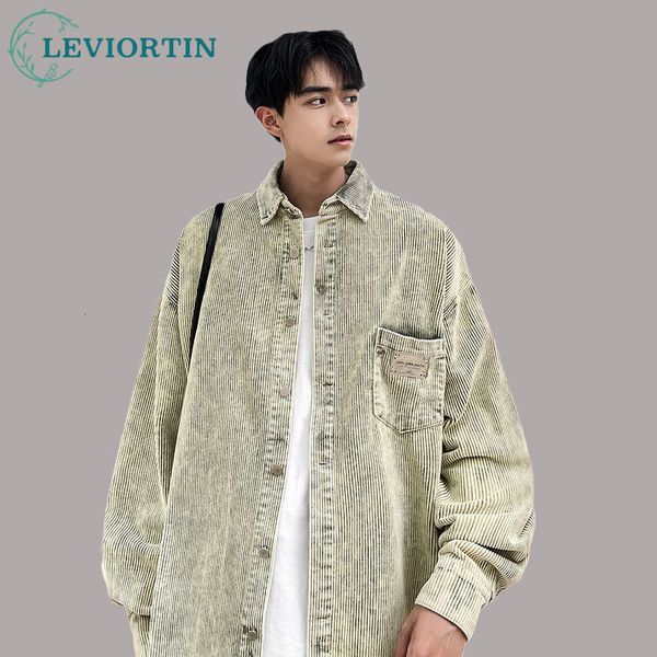 mens jackets streetwear washed old corduroy jacket for men autumn american fashion loose singlepocket solid y2k clothing 230829, Black;brown
mens jackets streetwear washed old corduroy jacket for men autumn american fashion loose singlepocket solid y2k clothing 230829, Black;brown