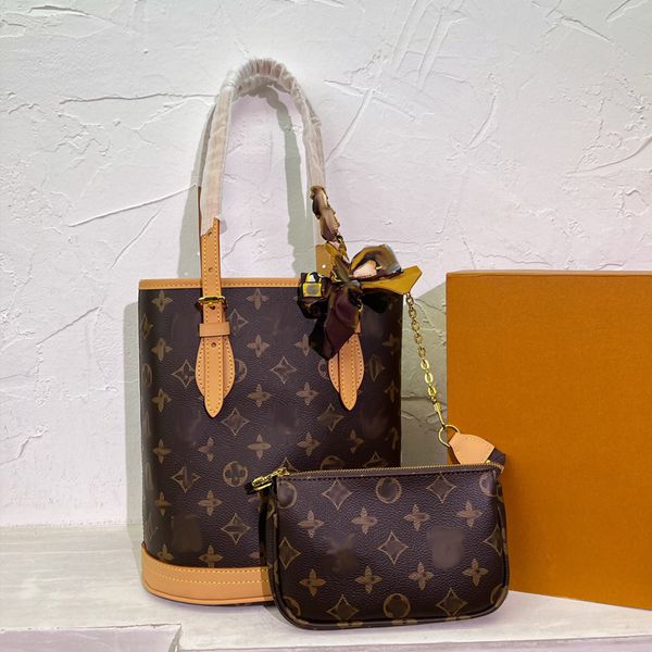new designer drawsting bags for women classic vintage tote bag lady luxury handbags fashion under-arm totes buckets bags with purse
new designer drawsting bags for women classic vintage tote bag lady luxury handbags fashion under-arm totes buckets bags with purse