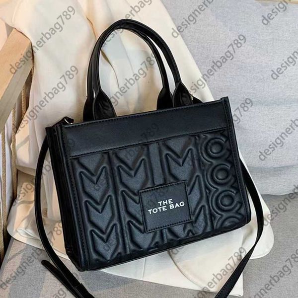 marc 2023 mj the tote handbag designer shoulder bag handle black practical large classic capacity coin purse totes crossbody bags casual squ
marc 2023 mj the tote handbag designer shoulder bag handle black practical large classic capacity coin purse totes crossbody bags casual squ