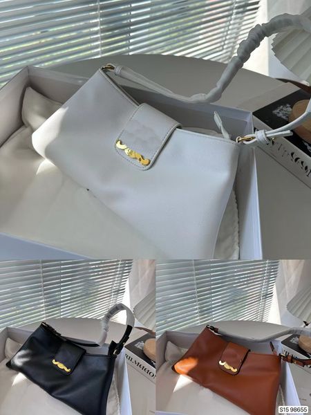 temperament elegant new armpit bag single shoulder messenger bag shopping bag high-end calfskin bag ladies bag multi-color matching box item
temperament elegant new armpit bag single shoulder messenger bag shopping bag high-end calfskin bag ladies bag multi-color matching box item
