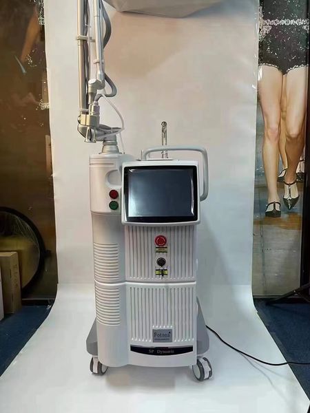2023 new design skin whitening co2 fractional laser machine pigment remove fractional co2 laser beauty machine
2023 new design skin whitening co2 fractional laser machine pigment remove fractional co2 laser beauty machine