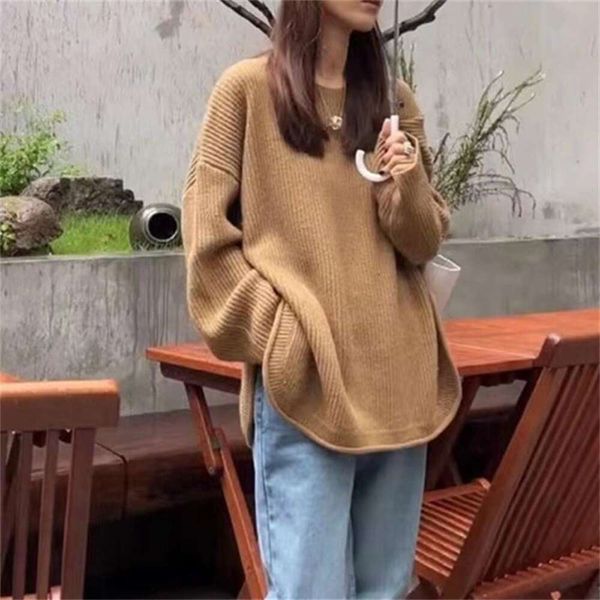 autumn and winter korean sweater round neck pullover casual loose lazy wind slit pit strip pure color for women, White;black
autumn and winter korean sweater round neck pullover casual loose lazy wind slit pit strip pure color for women, White;black