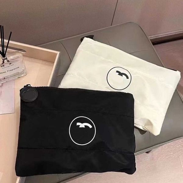 makeup women's luxury storage bags women brand ch cosmetic bag space cotton travel handbag pouch ladies purses organizador toiletry han
makeup women's luxury storage bags women brand ch cosmetic bag space cotton travel handbag pouch ladies purses organizador toiletry han