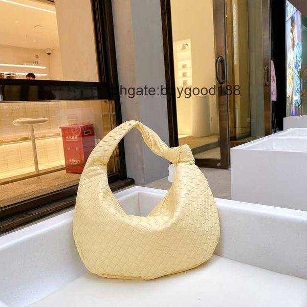 botega venates jodie mini teen intrecciato pouch net red same soft leather woven stick underarm fashion simple portable shoulder bag zq7h
botega venates jodie mini teen intrecciato pouch net red same soft leather woven stick underarm fashion simple portable shoulder bag zq7h
