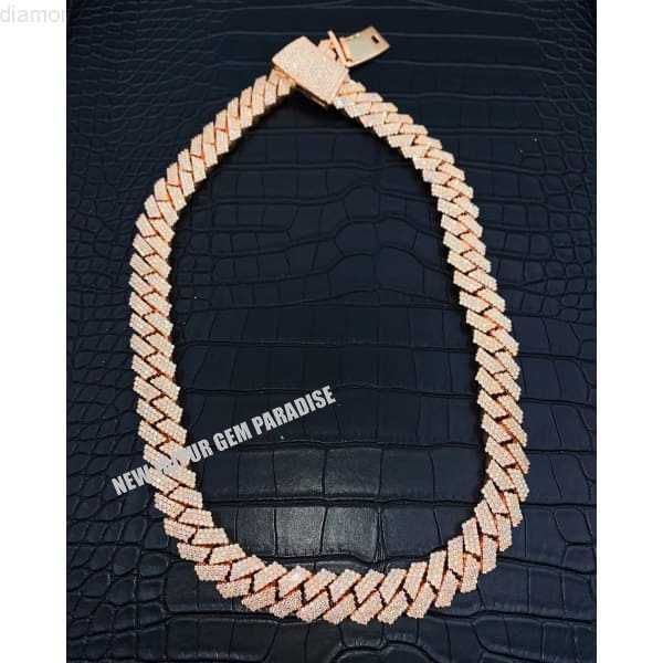 20mm moissanite cuban link chain | vvs1 quality moissanite diamond | 925 sterling silver | rose gold plated | men necklace
20mm moissanite cuban link chain | vvs1 quality moissanite diamond | 925 sterling silver | rose gold plated | men necklace