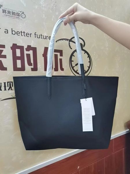 evening bags valenkuci luxury handbag designer handle transparent tote for women 230828
evening bags valenkuci luxury handbag designer handle transparent tote for women 230828