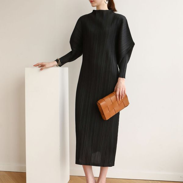 casual dresses dress for women loose stretch miyake pleated round neck long sleeved simple solid colour over the knees spring and autumn, Black;gray
casual dresses dress for women loose stretch miyake pleated round neck long sleeved simple solid colour over the knees spring and autumn, Black;gray