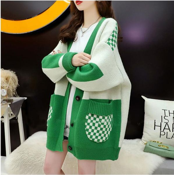 winter fall women brand designer letter pattern cardigan sweater coat wool blended woman knitwear ladies knitted v-neck long sleeve jacket, White;black
winter fall women brand designer letter pattern cardigan sweater coat wool blended woman knitwear ladies knitted v-neck long sleeve jacket, White;black