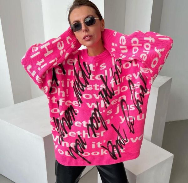 women's sweater o neck long sleeved loose contrast pink letter embroidered r sweater, White;black
women's sweater o neck long sleeved loose contrast pink letter embroidered r sweater, White;black