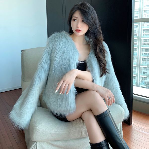 womens fur faux light thin winter warm coat long sleeves short cut women artificial 230828, Black
womens fur faux light thin winter warm coat long sleeves short cut women artificial 230828, Black