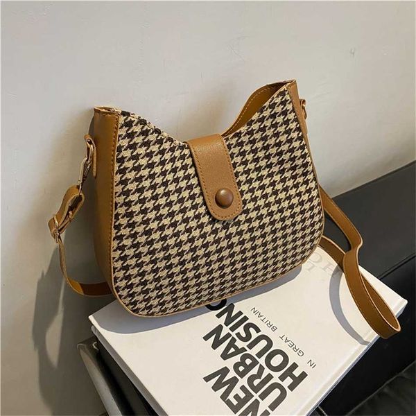 exquisite evening bags autumn and winter small bag women's fashion casual shoulder crossbody advanced feel foreign water bucket 230828
exquisite evening bags autumn and winter small bag women's fashion casual shoulder crossbody advanced feel foreign water bucket 230828