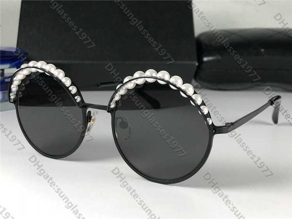 xiao xiang family sunglasses xiaoxiangjia's new fashion pearl rimmed sunglasses star ch4234 17d3gj757, White;black
xiao xiang family sunglasses xiaoxiangjia's new fashion pearl rimmed sunglasses star ch4234 17d3gj757, White;black