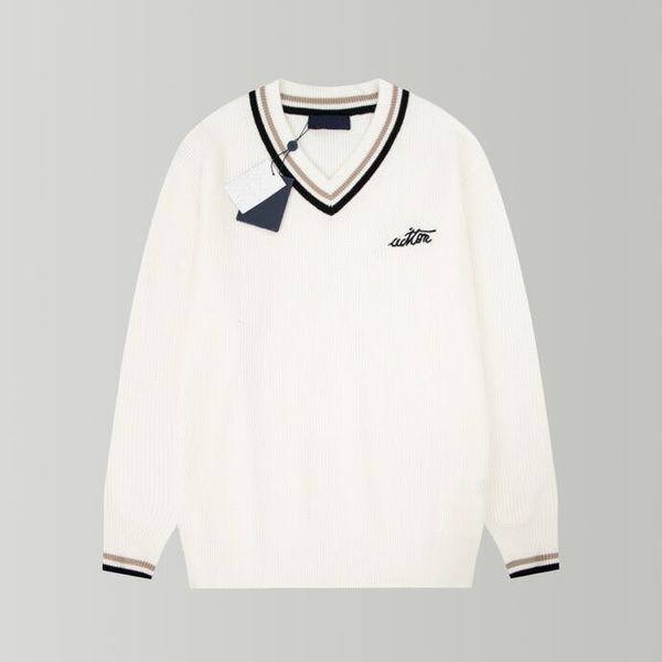 2023 new sweater pullover style minimalist embroidery academy style luxury and elegant v-neck design unisex
2023 new sweater pullover style minimalist embroidery academy style luxury and elegant v-neck design unisex