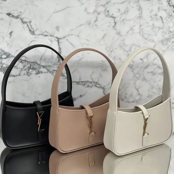 designer bag wholesale of factory bags for women spring and summer fashion simple small square bag tidal cross body bag handheld bags tote b
designer bag wholesale of factory bags for women spring and summer fashion simple small square bag tidal cross body bag handheld bags tote b
