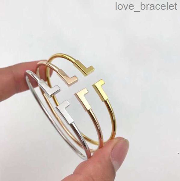 fashion gold bracelets pour hommes charm bangle braccialetto pulsera for mens and women wedding lovers gift diamond tennis jewelry custom op, Black
fashion gold bracelets pour hommes charm bangle braccialetto pulsera for mens and women wedding lovers gift diamond tennis jewelry custom op, Black