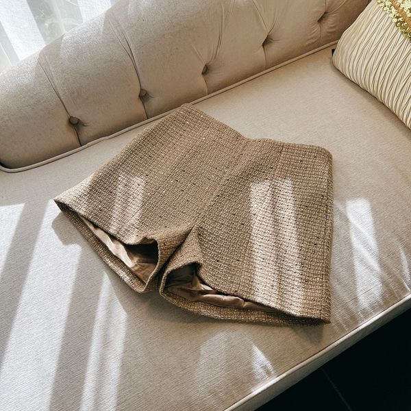 skirts khaki sequins tweed short high waist zipper korean vintage autumn winter woolen shorts office wide leg pants 230828, Black
skirts khaki sequins tweed short high waist zipper korean vintage autumn winter woolen shorts office wide leg pants 230828, Black