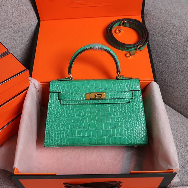 luxury designer bag womens fashion crocodile skin handbag solid color portable shoulder bag multi function wallet card bag
luxury designer bag womens fashion crocodile skin handbag solid color portable shoulder bag multi function wallet card bag