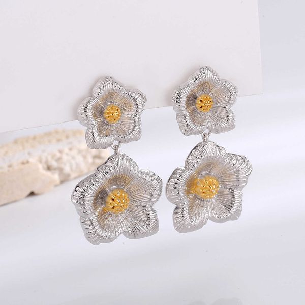 designer buccellati earrings luxury flower exaggerate temperament fashion network red celebrity earrings light luxury ornaments accessories, Golden
designer buccellati earrings luxury flower exaggerate temperament fashion network red celebrity earrings light luxury ornaments accessories, Golden