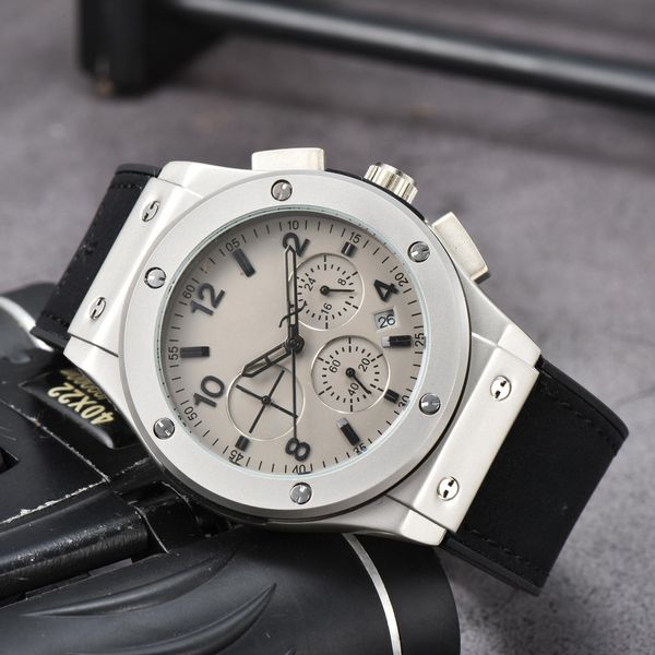 2023 new men's watch automatic movement stainless steel fashion watches men rubber strap designers luxurys wristwatches wristwatch aaa5, Slivery;brown
2023 new men's watch automatic movement stainless steel fashion watches men rubber strap designers luxurys wristwatches wristwatch aaa5, Slivery;brown