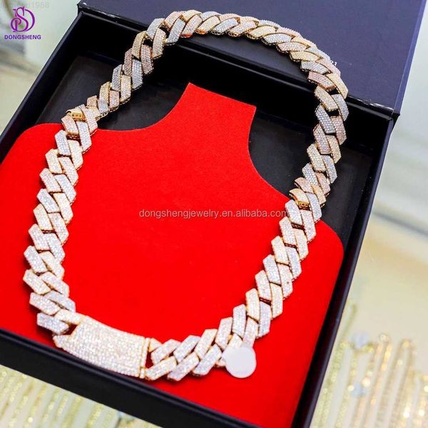 stock 20mm hip hop men jewelry necklace iced out cuban bracelet 925 silver moissanite diamond cuban link chain
stock 20mm hip hop men jewelry necklace iced out cuban bracelet 925 silver moissanite diamond cuban link chain